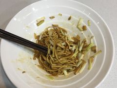 生爆牛肉丝拌川-二扁私房面馆(崂山路店)