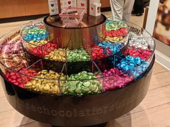 -Laderach 莱德拉(上海环贸iapm店)