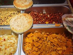 -三兄弟高炉烧饼