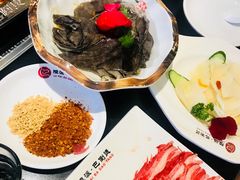 -陆派巴倒烫火锅(城东店)