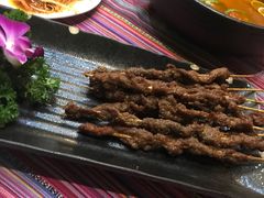 -香巴拉云南餐厅(华莱坞店)