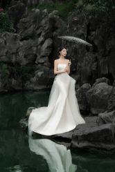 -雪中彩影婚纱摄影·微光艺术中心