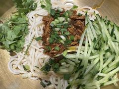 -聚合鑫东北熏酱熟食麻辣面(长阳店)