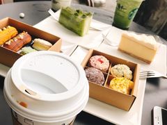 -星巴克臻选(成都环球乐天店)