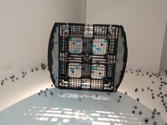 -胶囊画廊