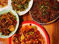 -柴窝堡22号辣子鸡·传承新疆菜