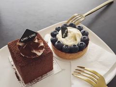 -UNI UNI(环亚凯瑟琳店)