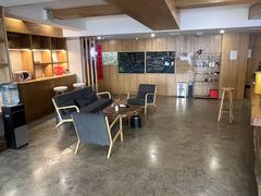 -闲隅江景艺术酒店(解放碑洪崖洞总店)