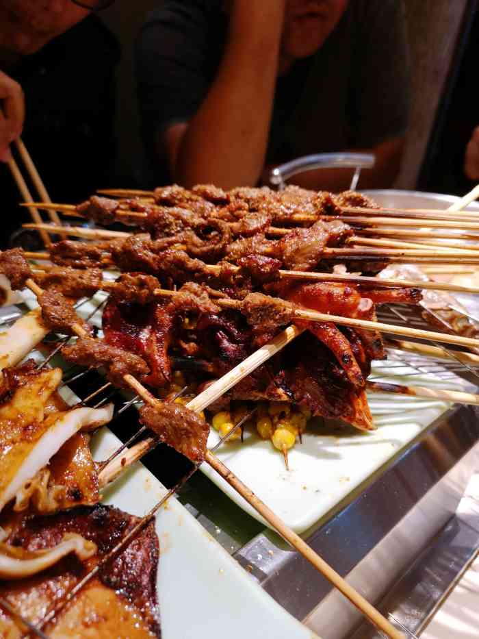 晓波烧烤(南桥店)-"第一次来锦州 必打卡之地! 他家和小国.