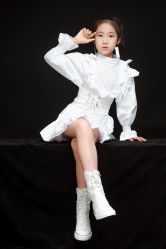 -小熊维尼高端儿童摄影(罗湖区总店)