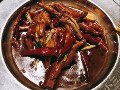 -鲁小三·大骨自助(金山总店)