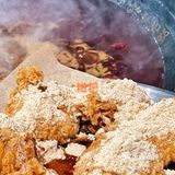 乐山·藏在社区楼里的火锅店