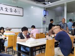 -绿杨馄饨临顿路店