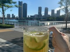 冰滴香柠栀子花-BIGHEAD大头家咖啡馆(蛇口店)