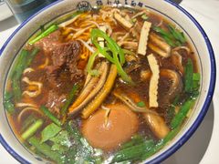 -镇南锅盖面馆(解放路店)