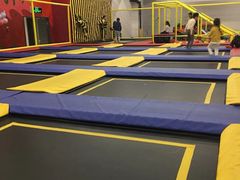 -Bounce Factory反弹工厂蹦床公园(群力店)