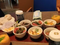 -怡咖啡海鲜自助餐厅(浦东香格里拉店)