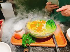 -得意咚瓜·顺德鱼生·冬瓜火锅(深圳首店)