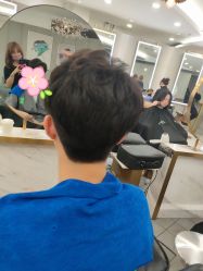 -八佰伴8008星级形象店