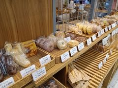 -提亚烘焙·手作面包·生日蛋糕(七星店)