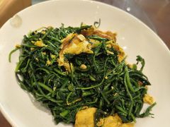 -黄泥岗·地道湖北菜(奥特莱斯店)