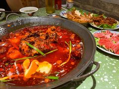-五里关火锅(上海鑫耀·光环Live店)