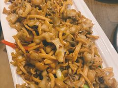 黄蘑菇炒螺片-boundaries籬苑(瑞光创意工厂-贰号院店)