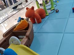 -小小王国亲子游泳俱乐部(锦辉中心)