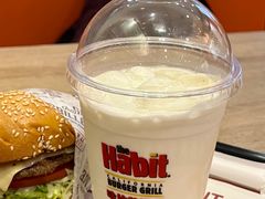 -The Habit Burger Grill 哈比特汉堡(爱琴海店)