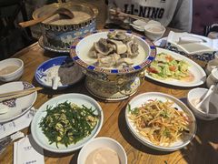 -蒙亨·手把肉·蒙古包文化主题餐厅(天恒广场店)