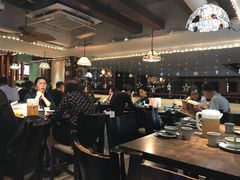 大堂-大头虾越式风味餐厅(光明广场店)