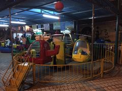 iphone_upload_pic-顺德大良半月城游乐场