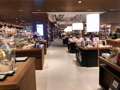 店内环境-茑屋书店(天目里店)