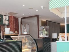 -上海古井假日酒店 · 井廊吧