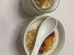 -京尊烤鸭店JINGZUN(春秀路店)