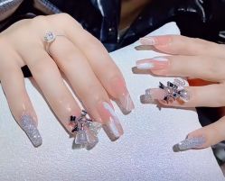 -IDO美甲美睫
