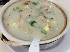 绿色草鲩鱼肠粥-中山国际酒店中餐厅