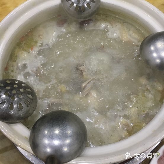 金记猪肚鸡(藤县店)