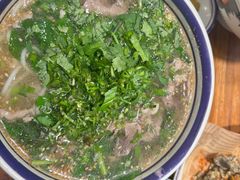 -云阿蛮云南生烫牛肉米线(奉贤路店)