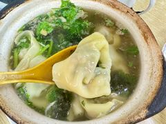 -小许三鲜砂锅馄饨店(家多乐烟酒店)