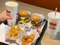 -The Habit Burger Grill 哈比特汉堡(复兴soho店)