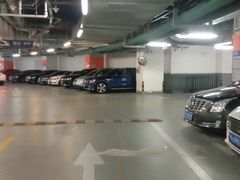 -梅赛德斯奔驰文化中心·停车场