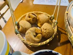 -包整·丝娃娃(一览甲秀楼风景店)