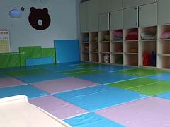 -多乐小熊托育(方庄中心)