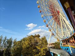 -七彩云南欢乐世界