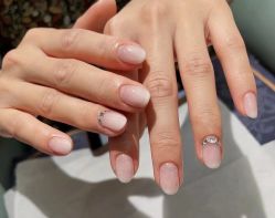 -H12 STAR日式美甲美睫专门店