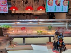 -成都你六姐·牛肉冒菜(上海环宇荟店)