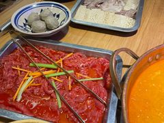 -洱火云南酸菜牛肉火锅(石景山当代商城店)