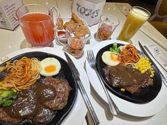 -汤姆家的牛排意面披萨(融创茂店)