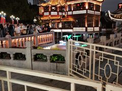 -豫园湖心亭茶楼